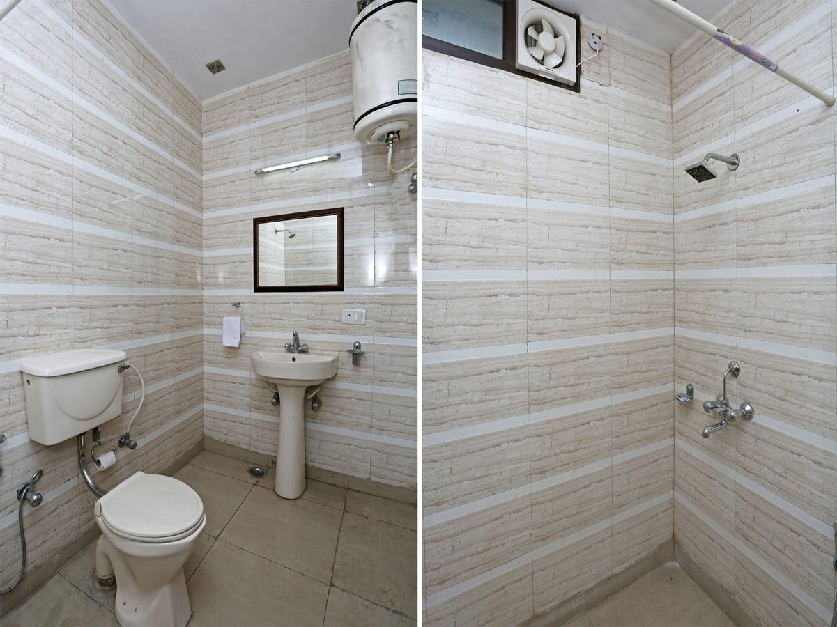 Oyo 10257 Hotel Lotus Park คูร์เคาน์ ภายนอก รูปภาพ