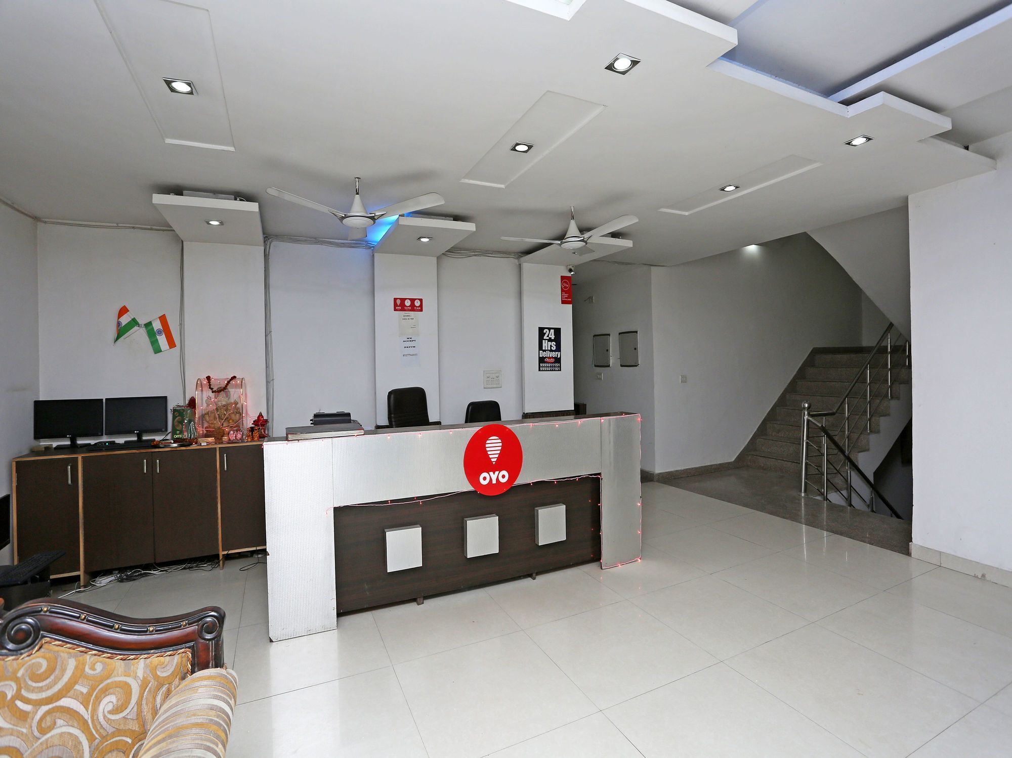 Oyo 10257 Hotel Lotus Park คูร์เคาน์ ภายนอก รูปภาพ