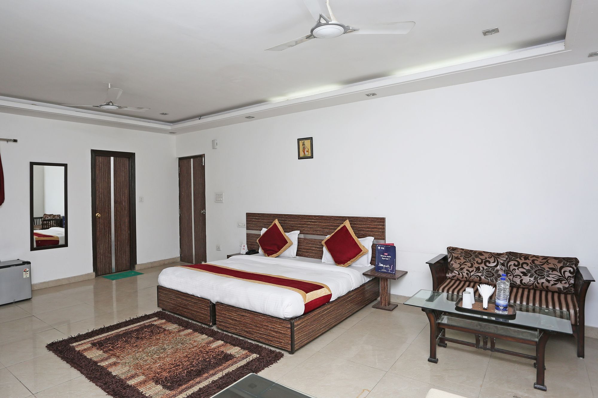 Oyo 10257 Hotel Lotus Park คูร์เคาน์ ภายนอก รูปภาพ